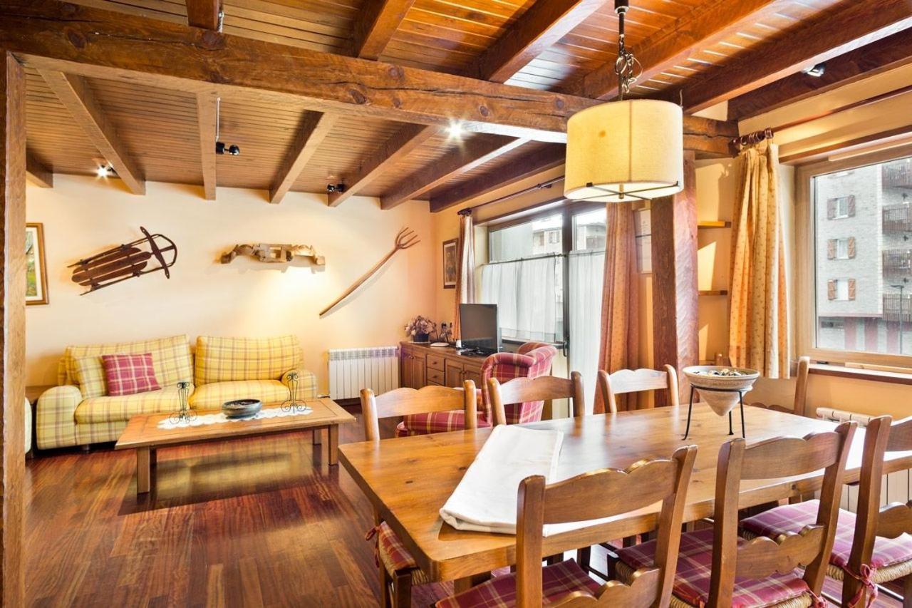 Luderna - Apartamento Tuca Vielha Esterno foto